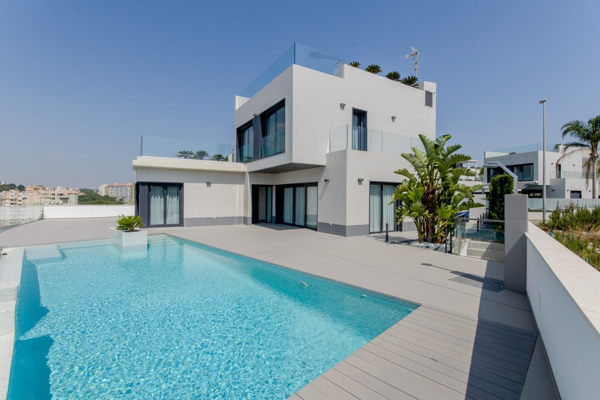 Obra nueva - Chalet - Orihuela Costa - Campoamor