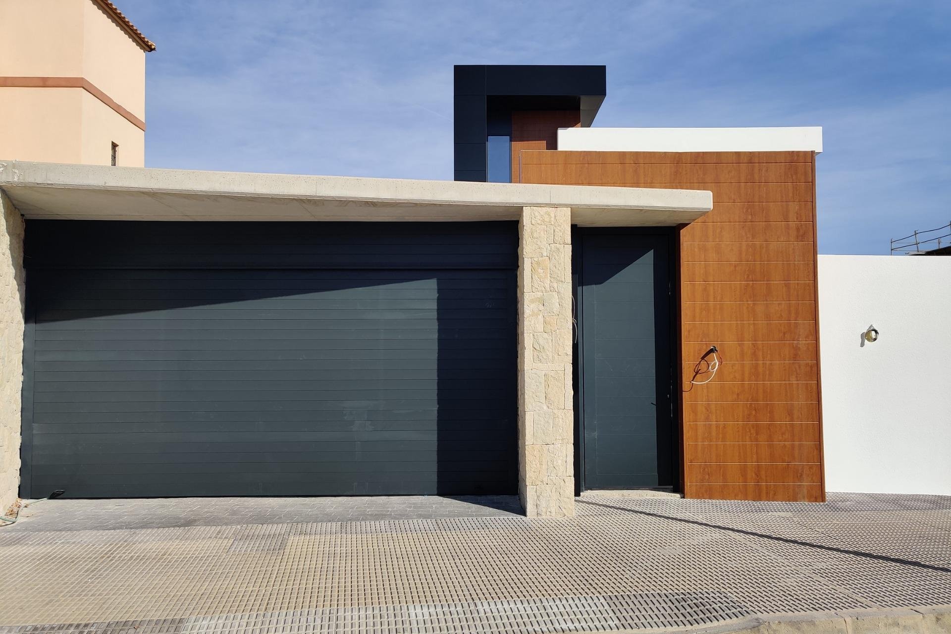 Obra nueva - Chalet - Orihuela Costa - La Zenia