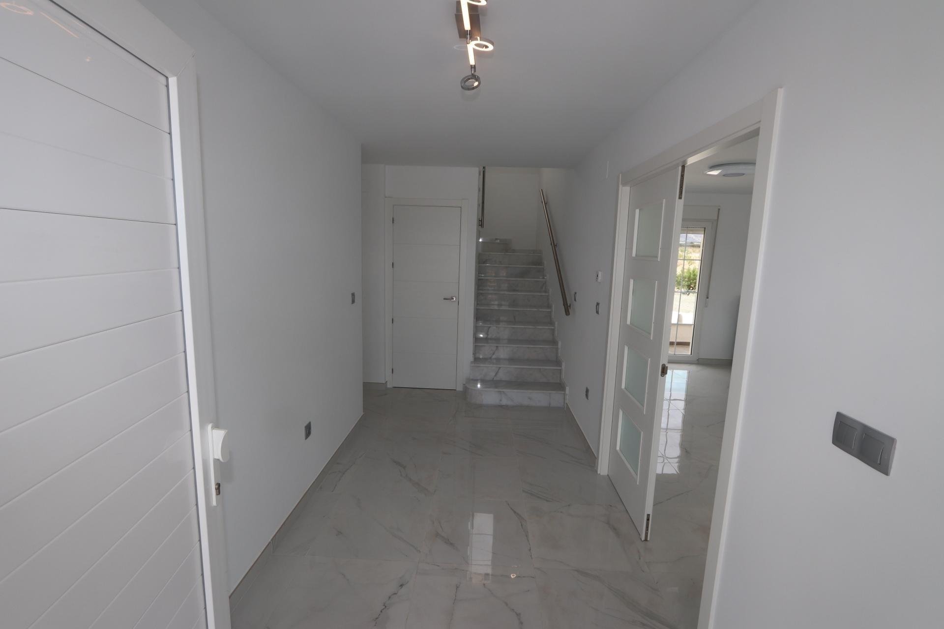 Obra nueva - Chalet - Pinoso - Camino Del Prado