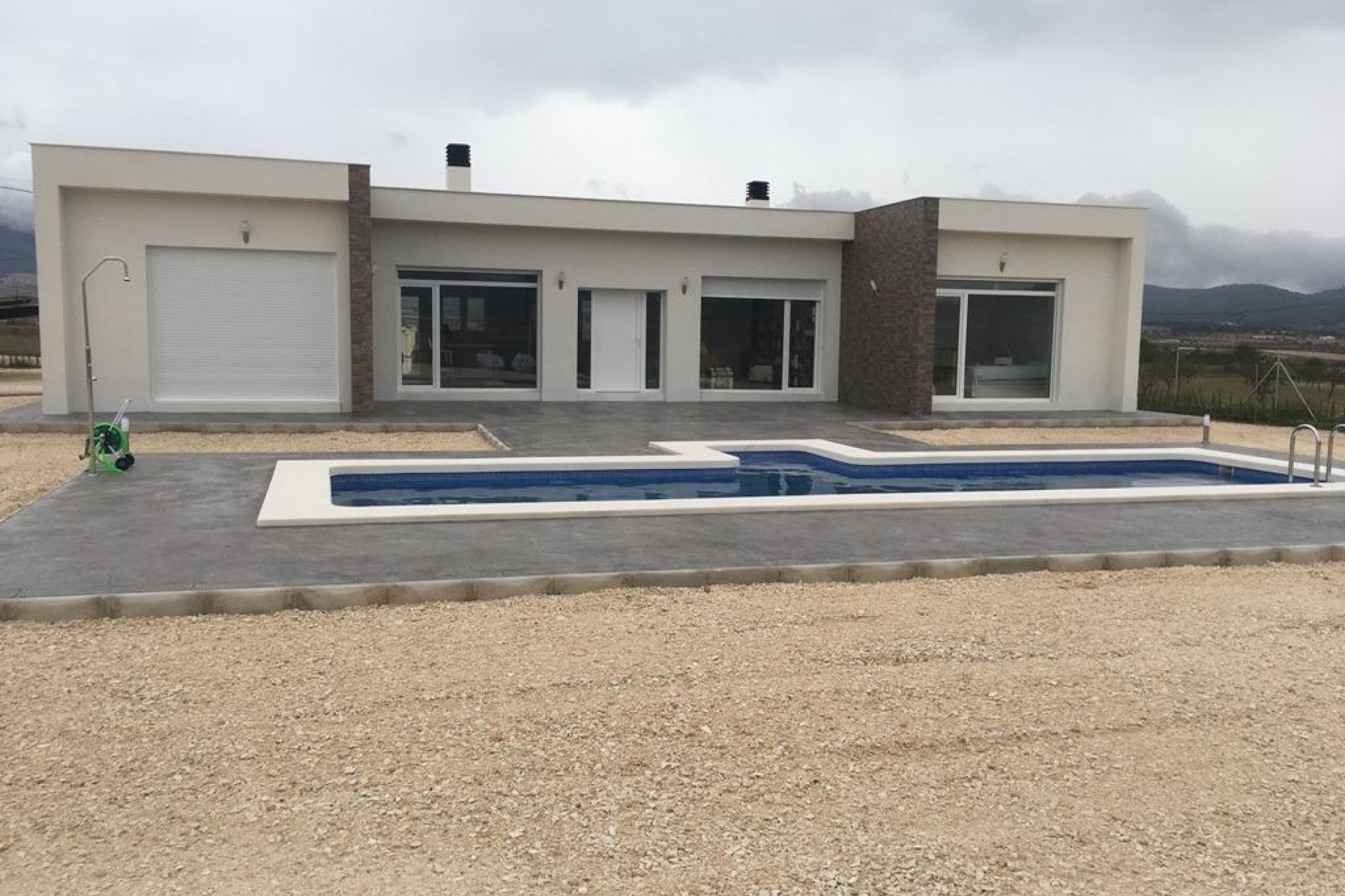 Obra nueva - Chalet - Pinoso - Camino Del Prado