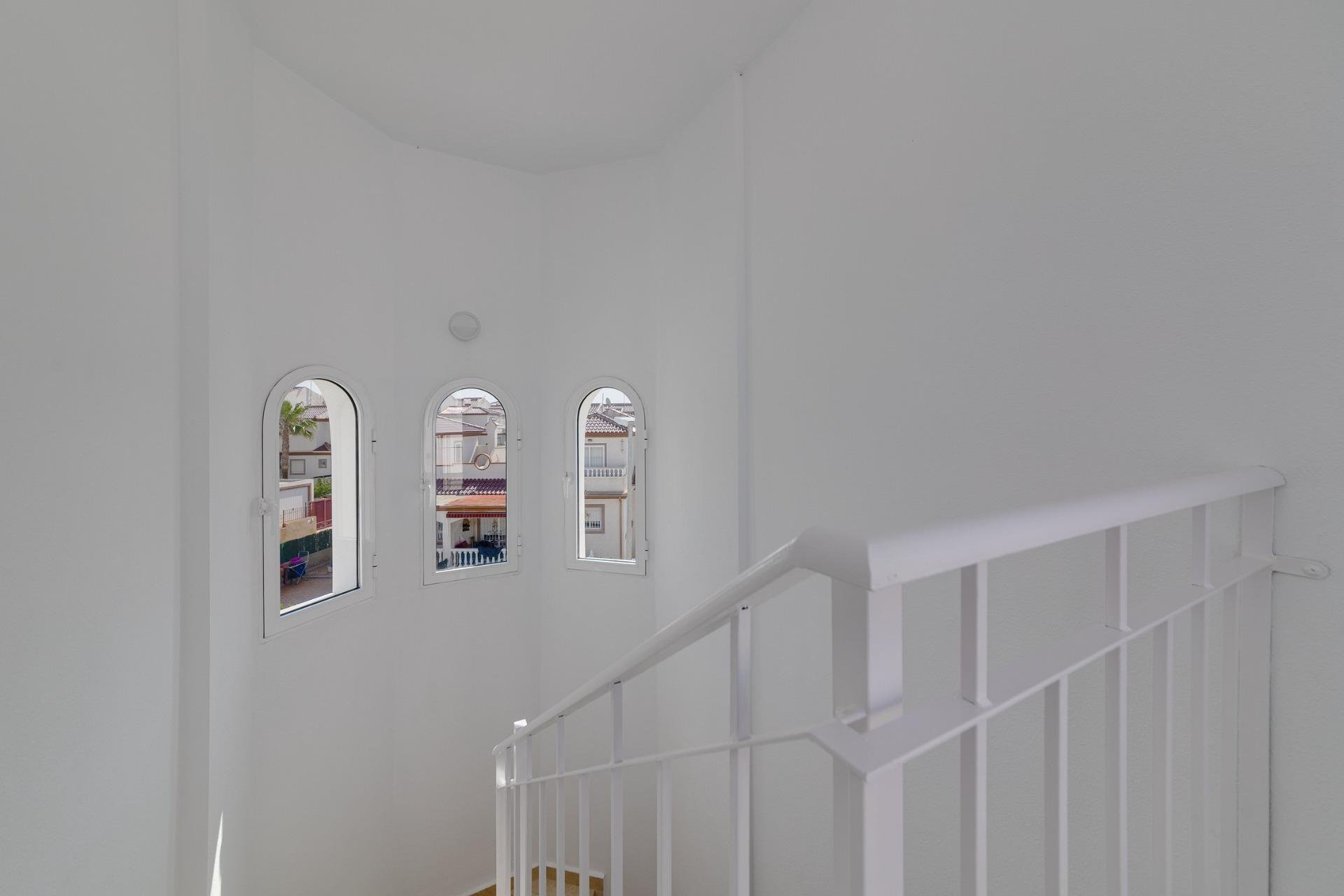 Obra nueva - Chalet - San Fulgencio - El Oasis