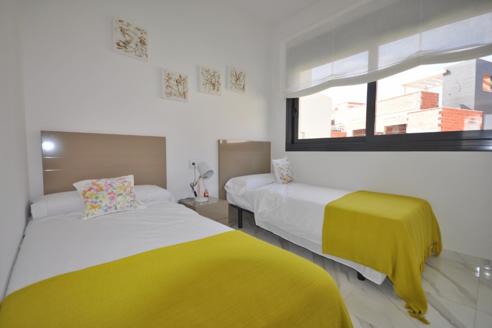 Obra nueva - Chalet - San Miguel de Salinas