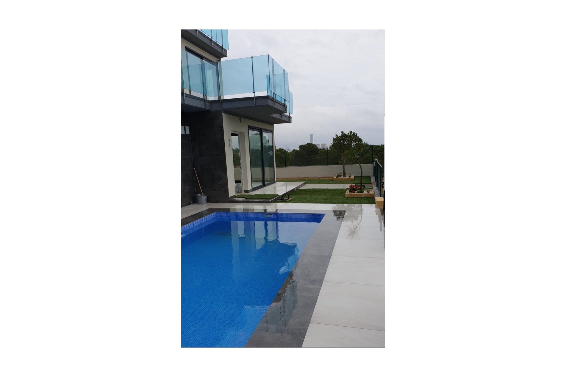 Obra nueva - Villa - Finestrat - Campana garden