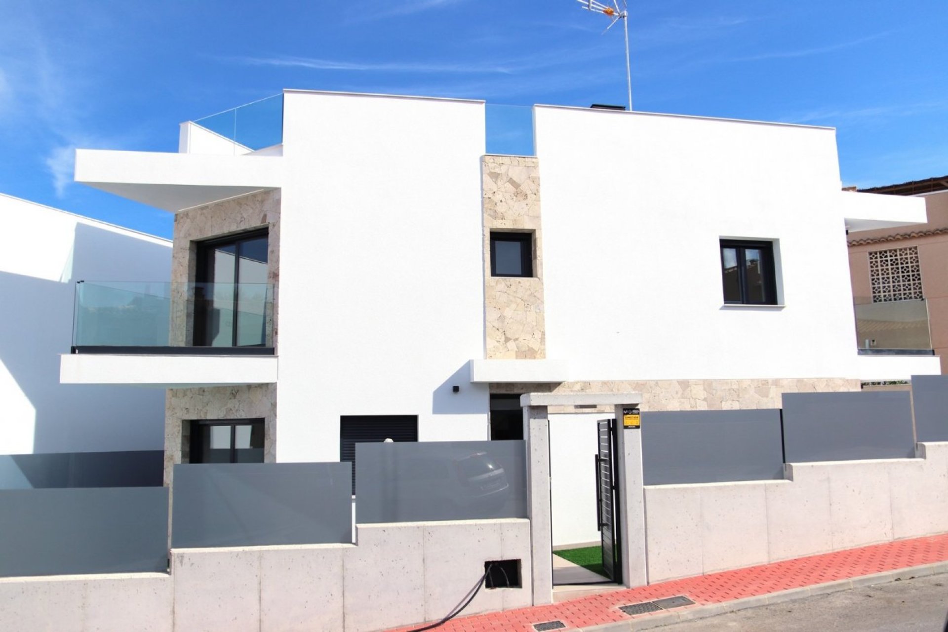 Obra nueva - Villa - Torrevieja - Torrejón