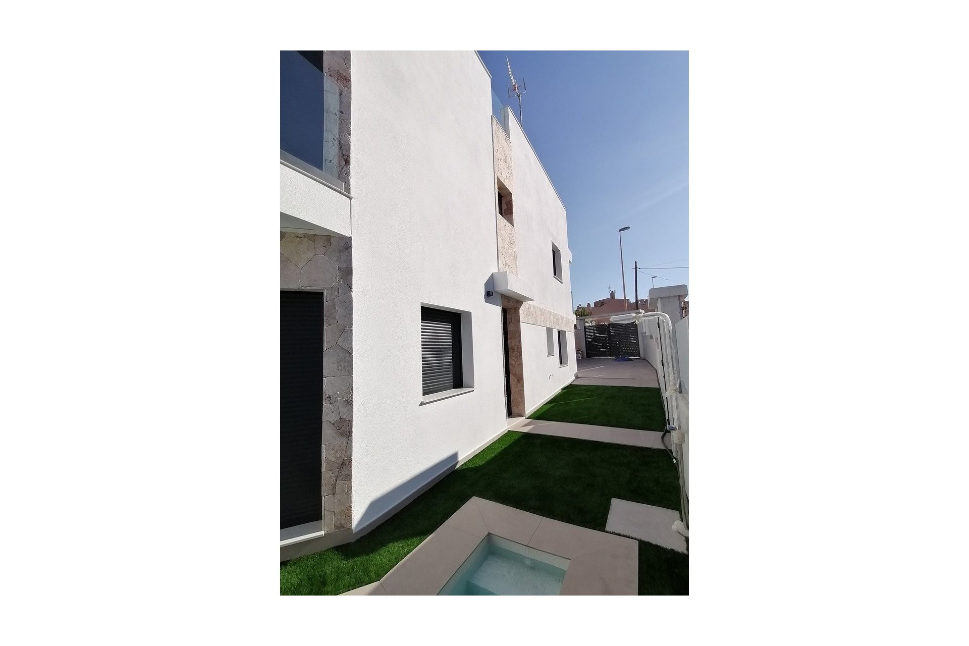 Obra nueva - Villa - Torrevieja - Torrejón