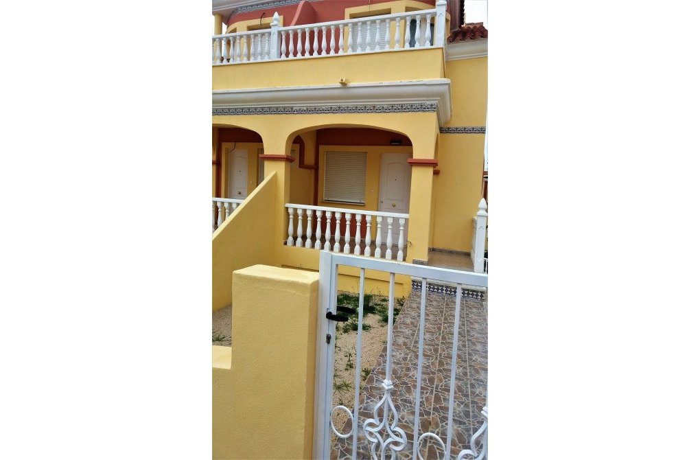 Odsprzedaż - Dom z tarasem - Orihuela Costa - Villamartín