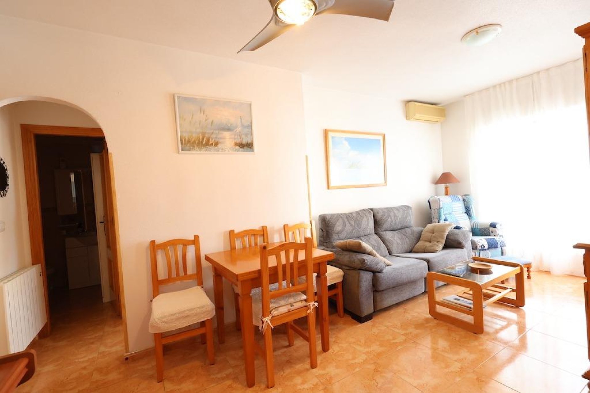 Resale - Apartamento - Torrevieja - Acequion