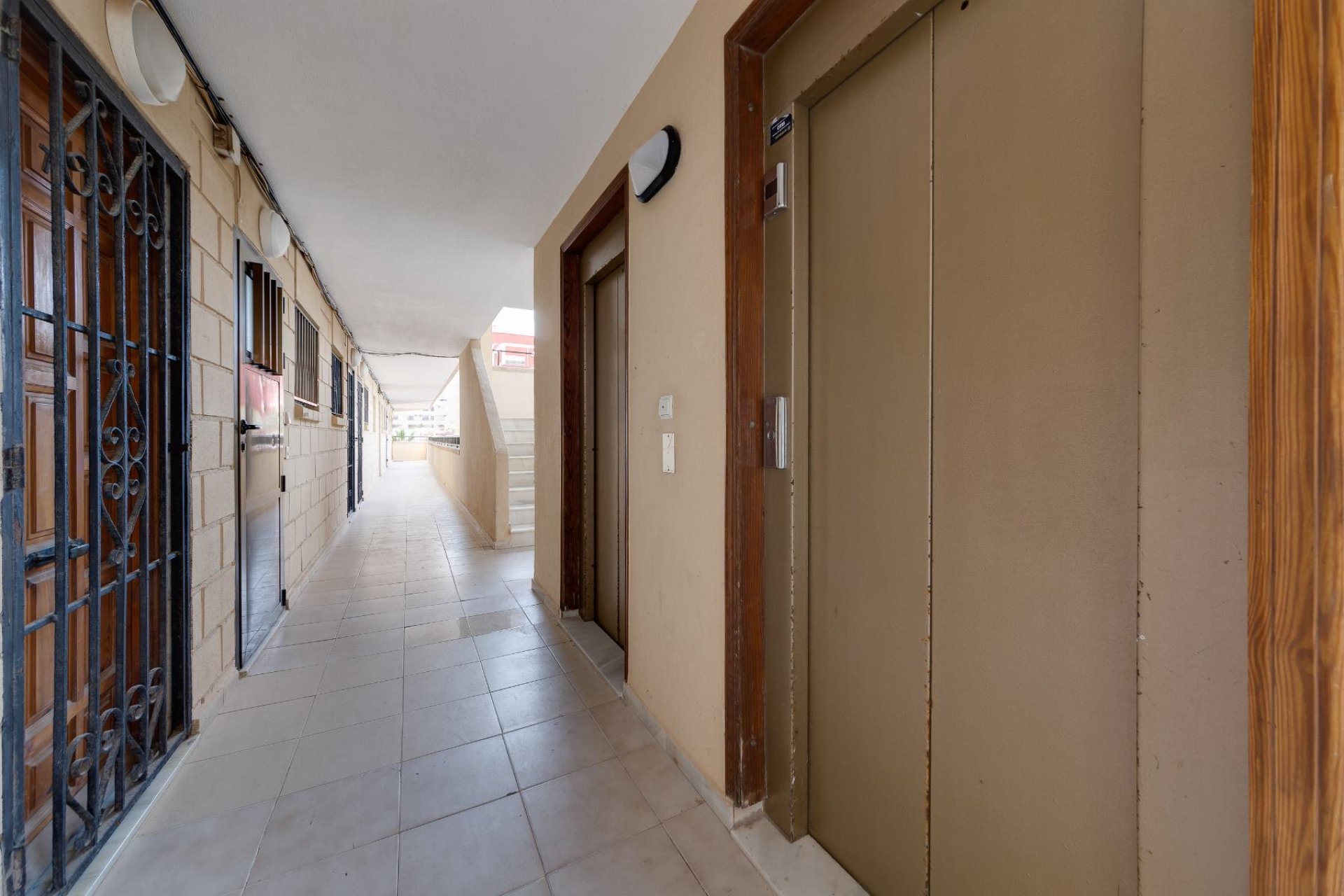 Resale - Apartamento - Torrevieja - Cabo cervera