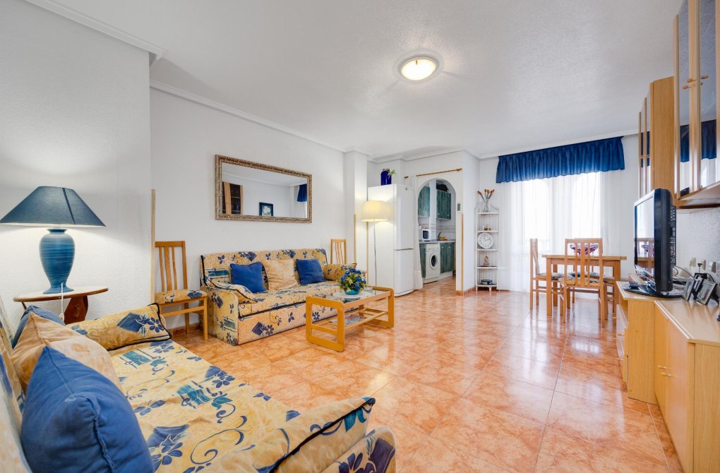 Resale - Apartamento - Torrevieja - Centro