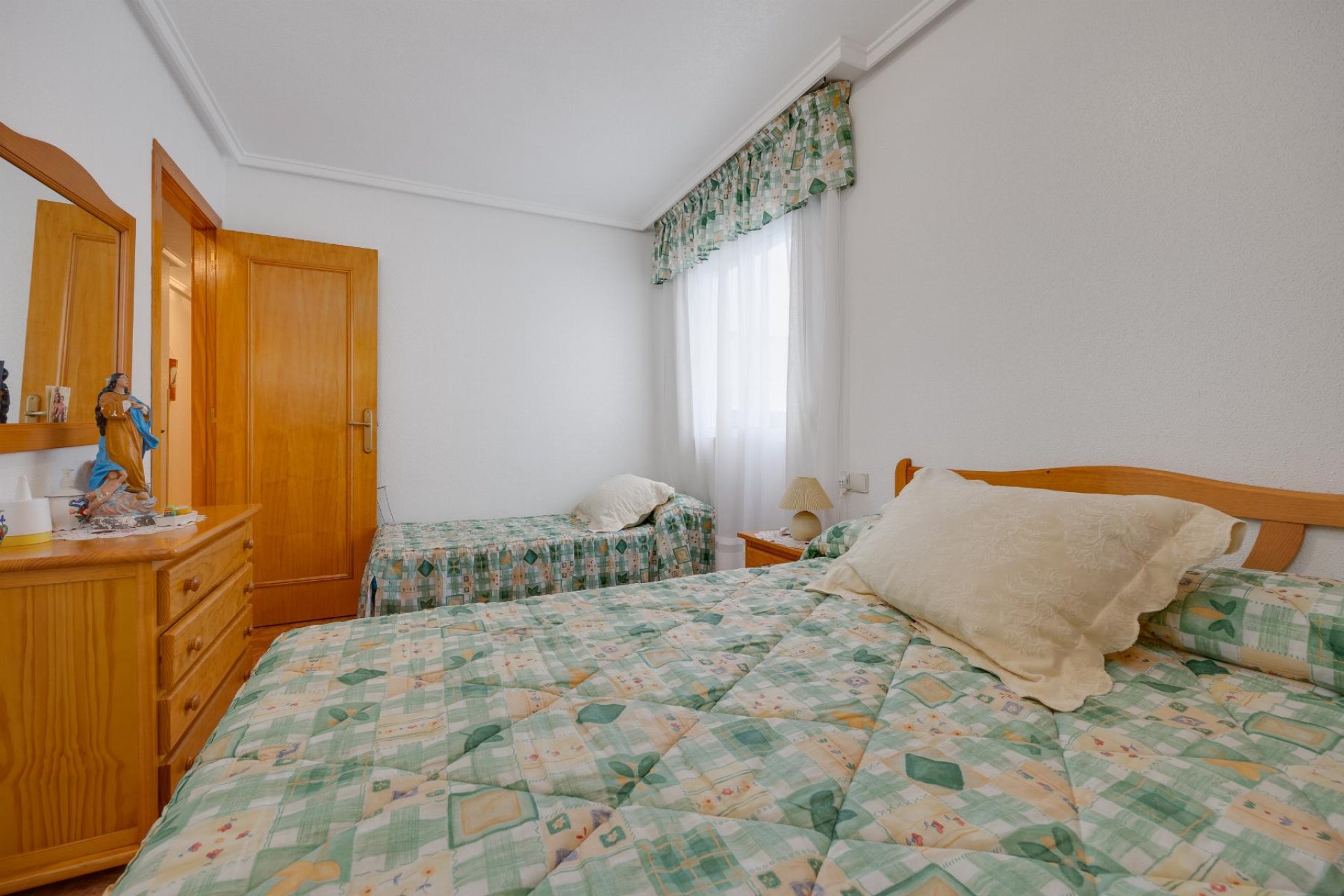 Resale - Apartamento - Torrevieja - Centro