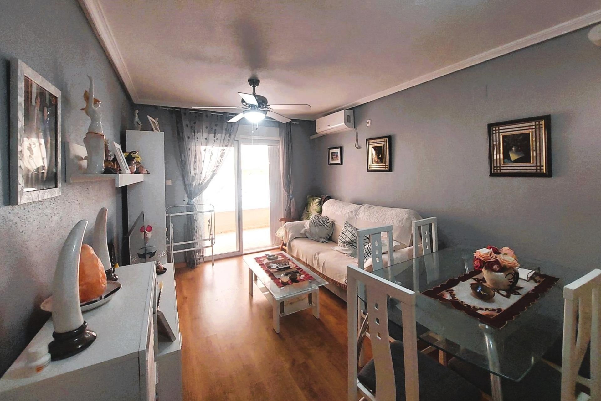 Resale - Apartamento - Torrevieja - Centro