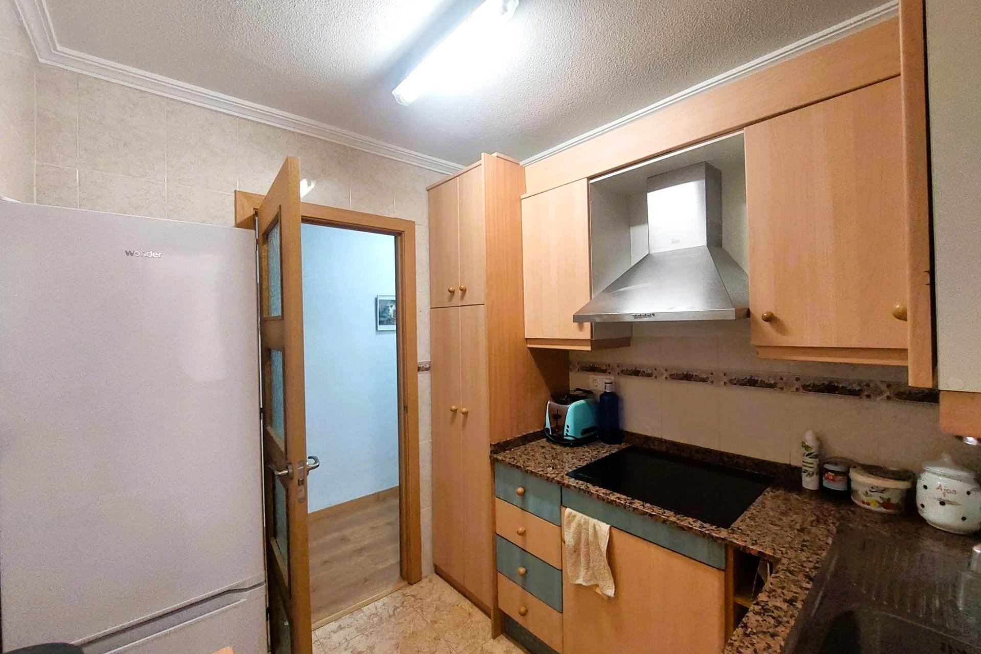 Resale - Apartamento - Torrevieja - Centro