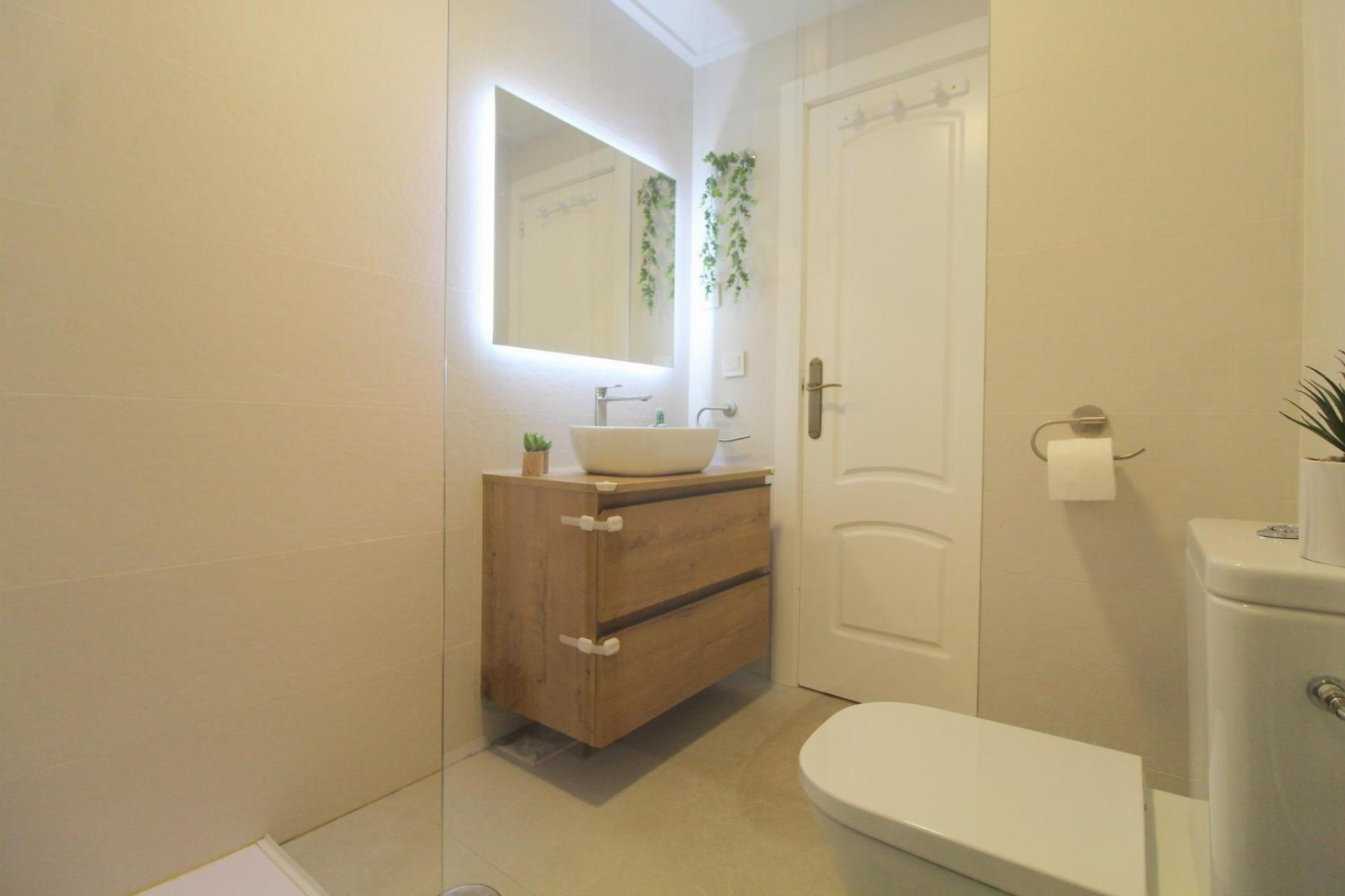 Resale - Apartamento - Torrevieja - La veleta