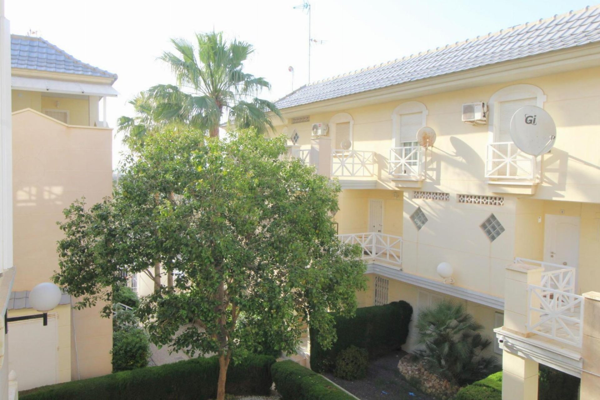 Resale - Apartamento - Torrevieja - La veleta