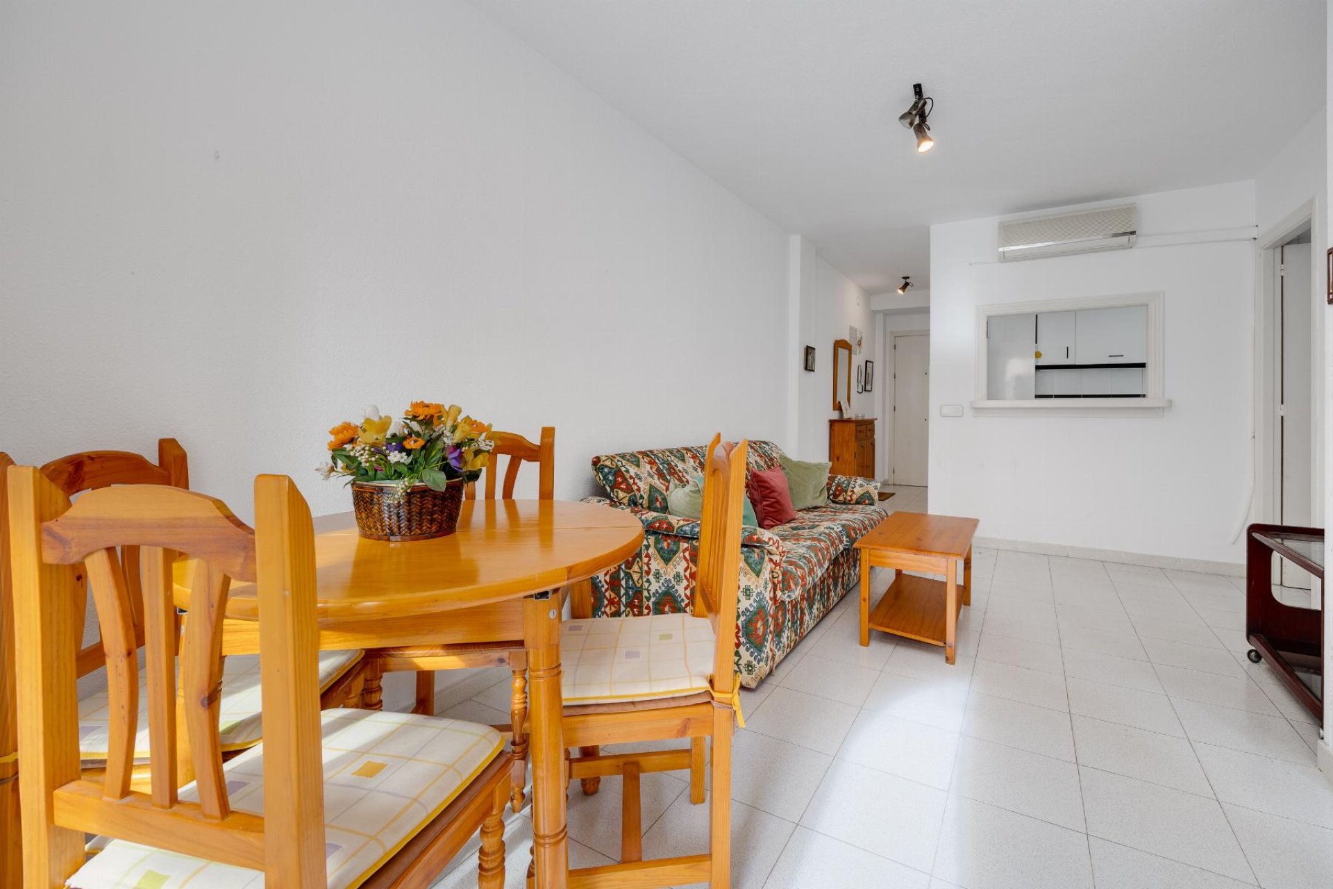 Resale - Apartamento - Torrevieja - Playa de los Naufragos