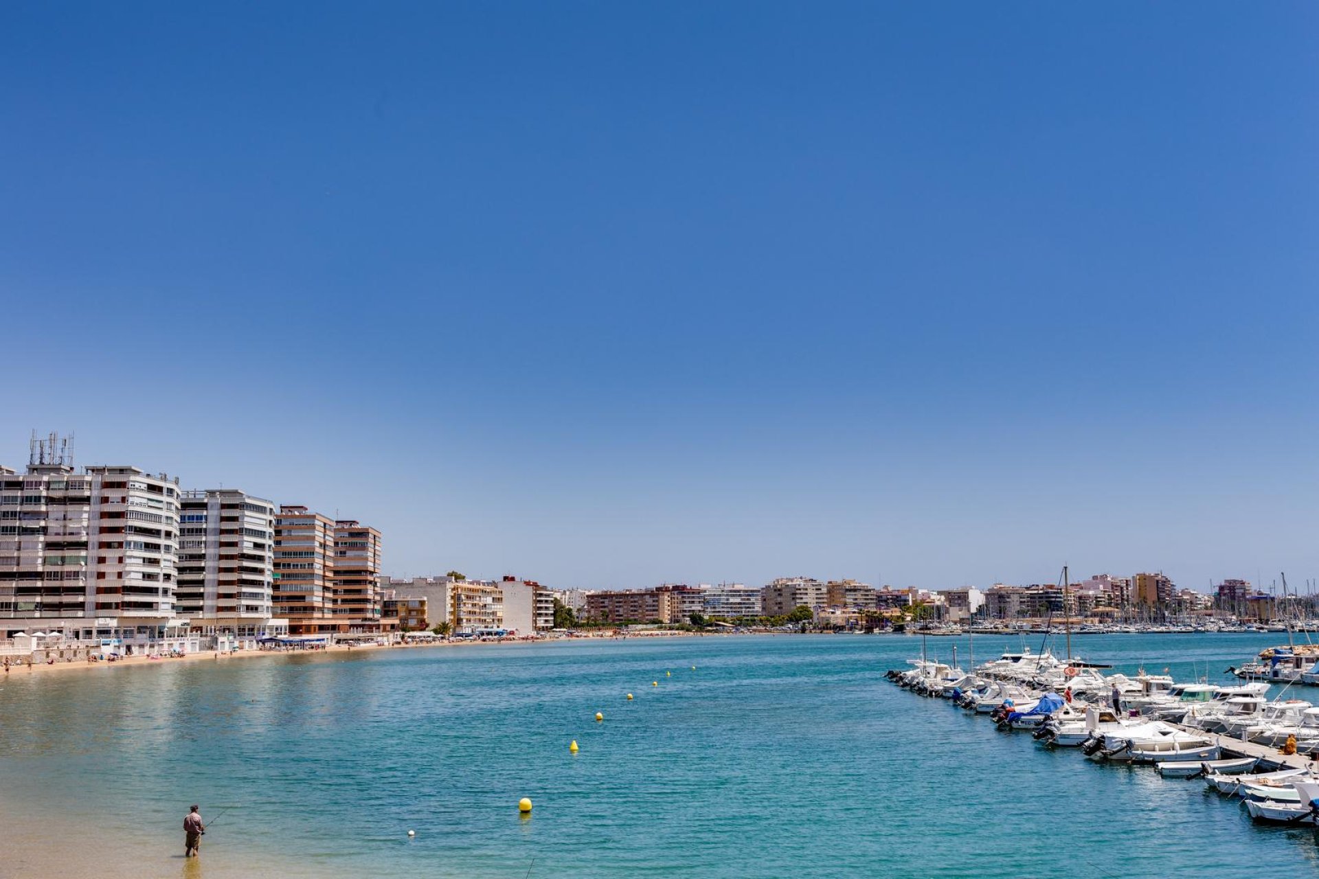 Resale - Apartamento - Torrevieja - Playa de los Naufragos