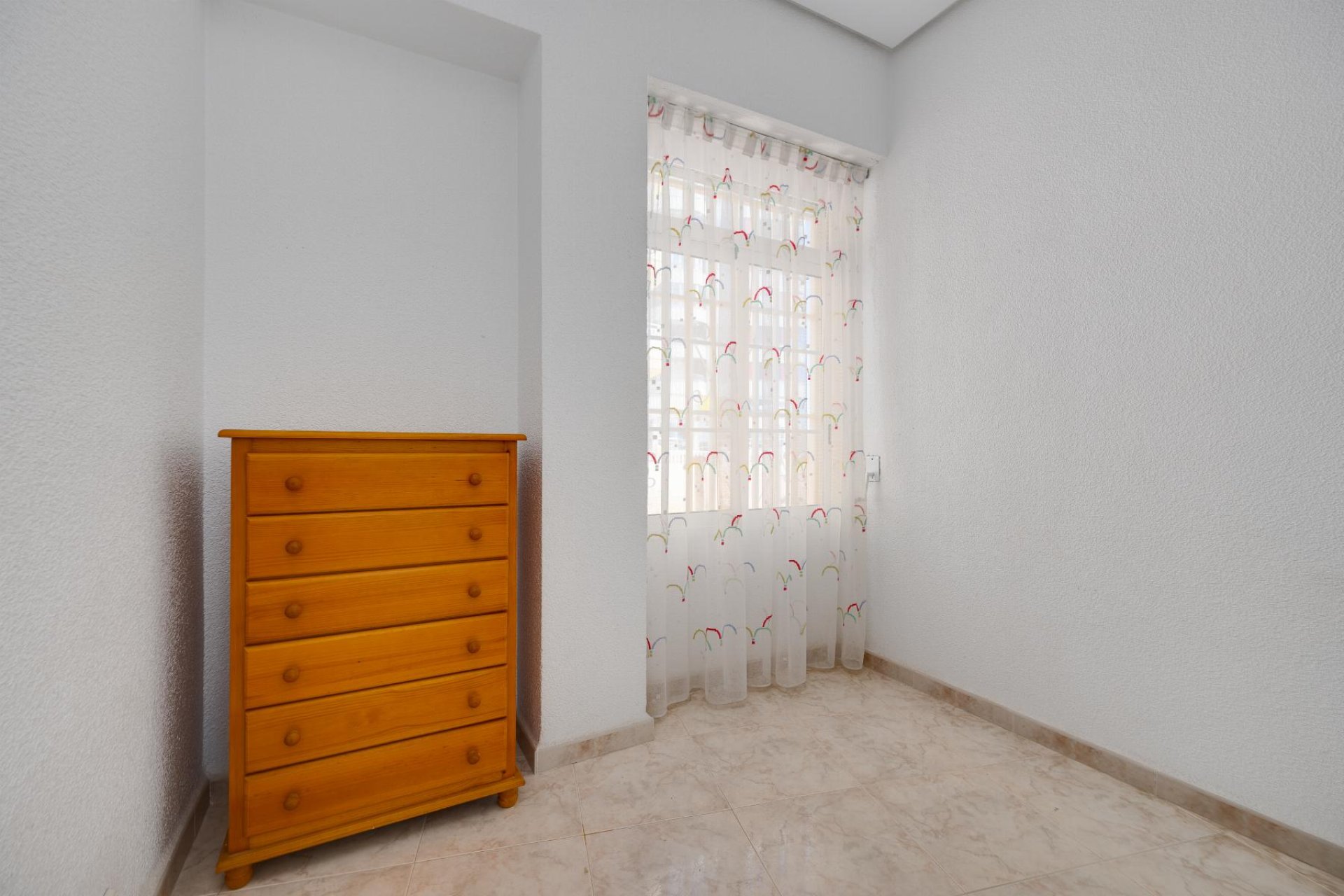 Resale - Apartamento - Torrevieja - Playa del Acequión