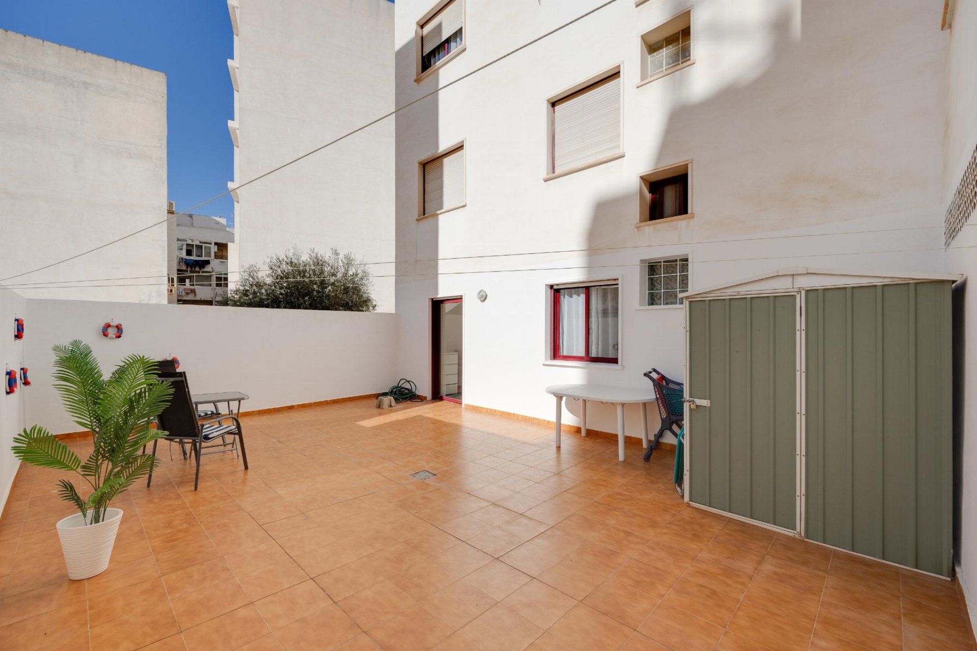 Resale - Apartamento - Torrevieja - Playa del Cura