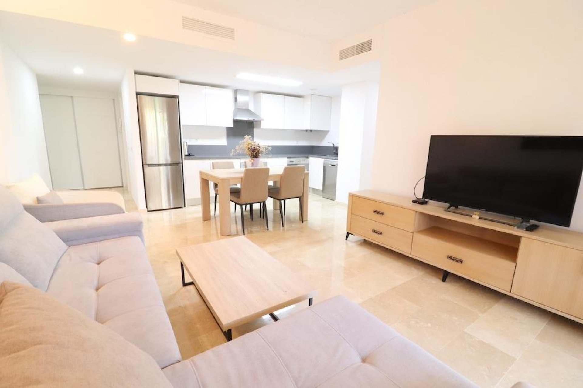 Resale - Apartamento - Torrevieja - Punta prima