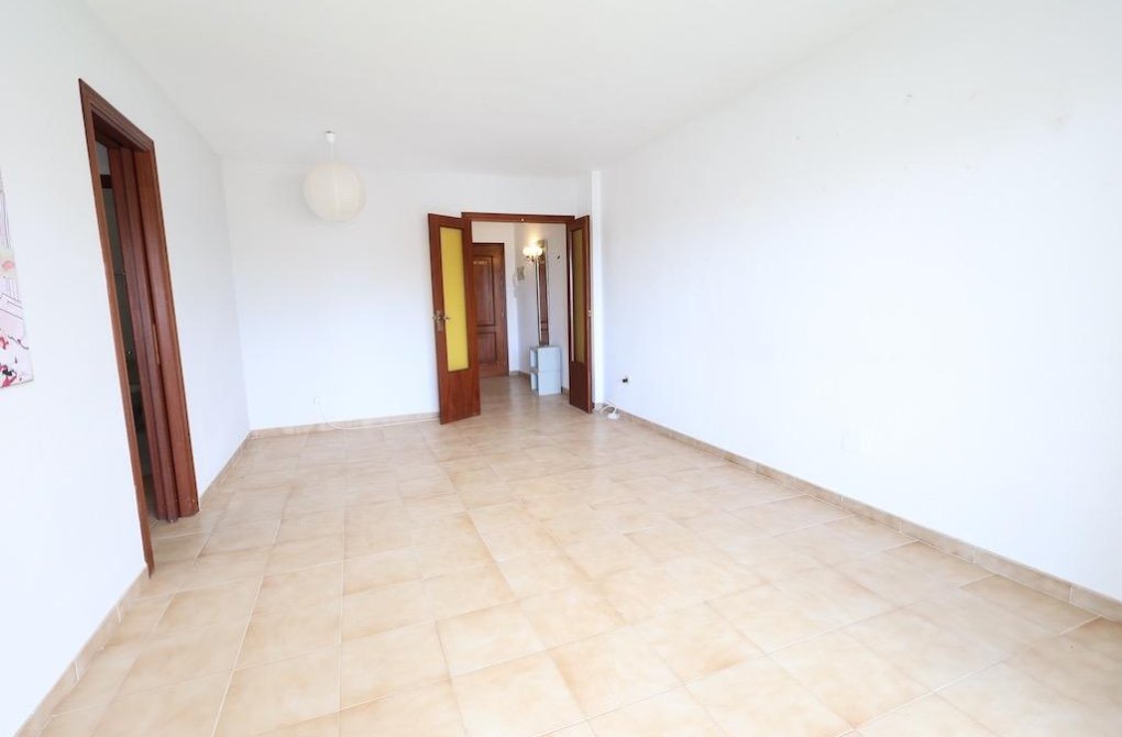 Resale - Apartamento - Torrevieja - Punta prima