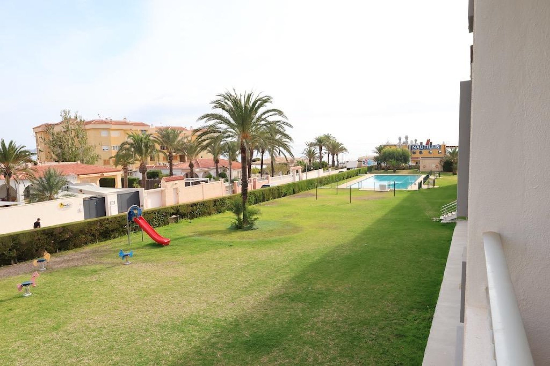 Resale - Apartamento - Torrevieja - Punta prima