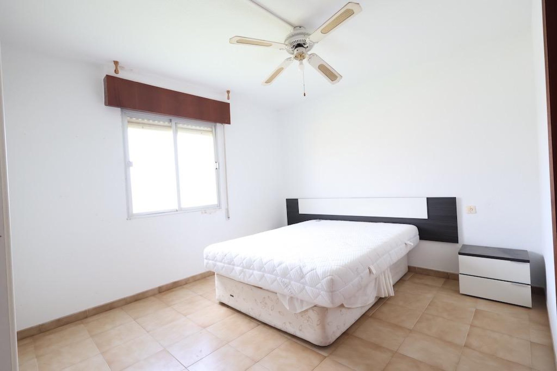 Resale - Apartamento - Torrevieja - Punta prima