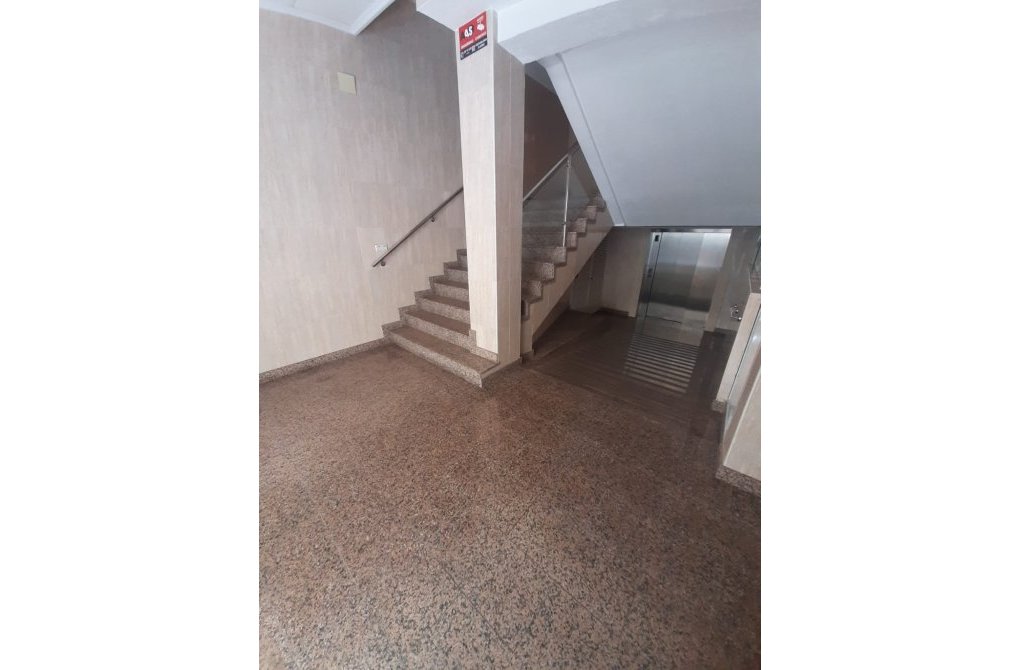 Resale - Apartamento - Torrevieja - torrevieja