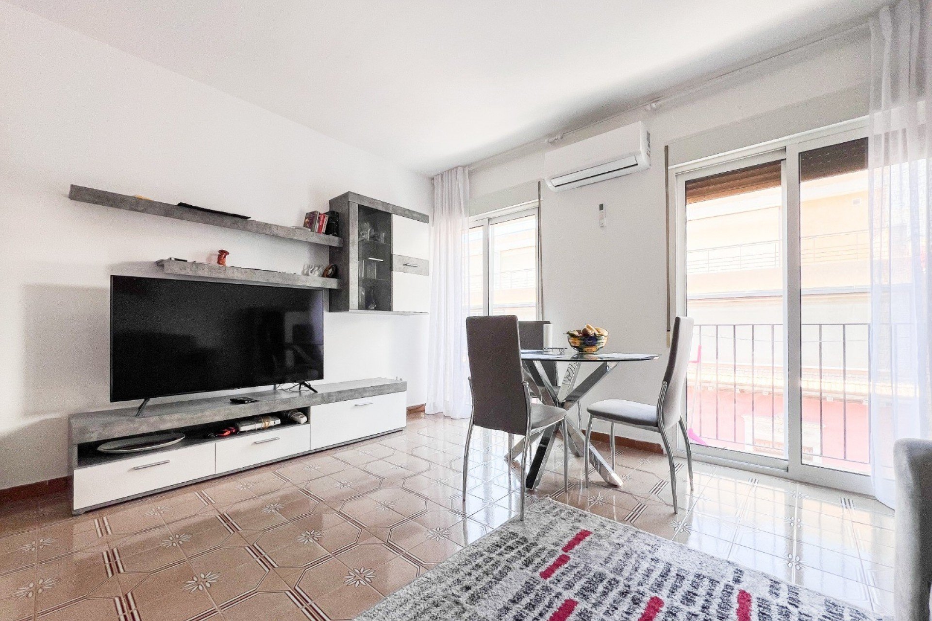 Resale - Apartment - Alicante - Center