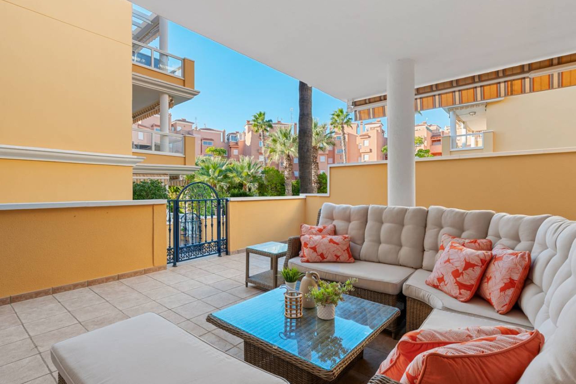 Resale - Apartment - Cabo Roig