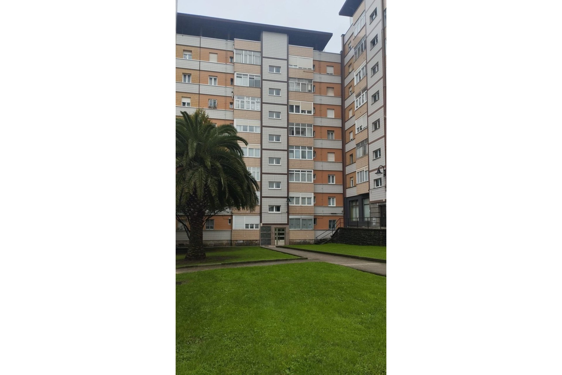 Resale - Apartment - Gijon - Pumarín