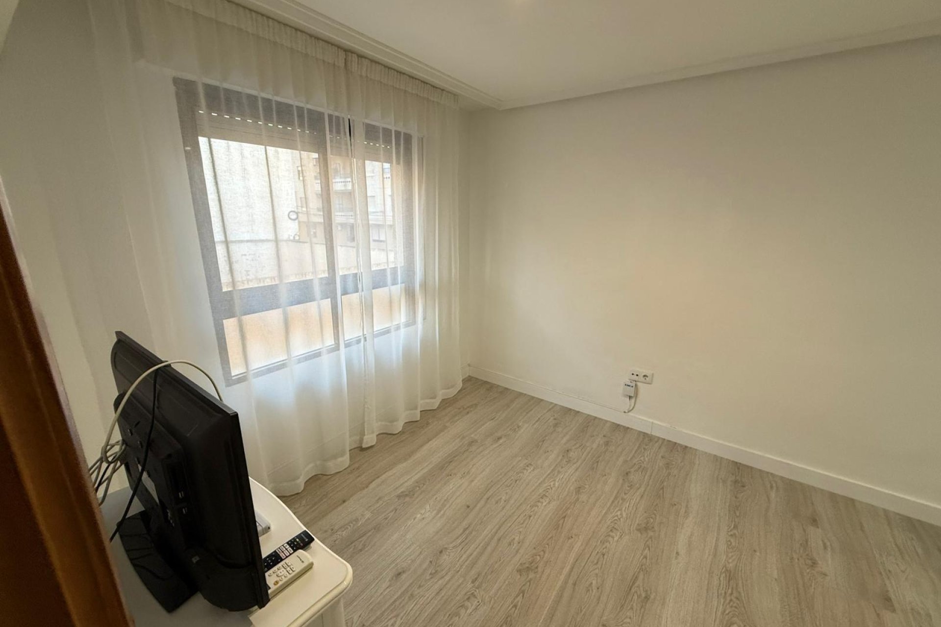 Resale - Apartment - Guardamar del Segura - CENTRO