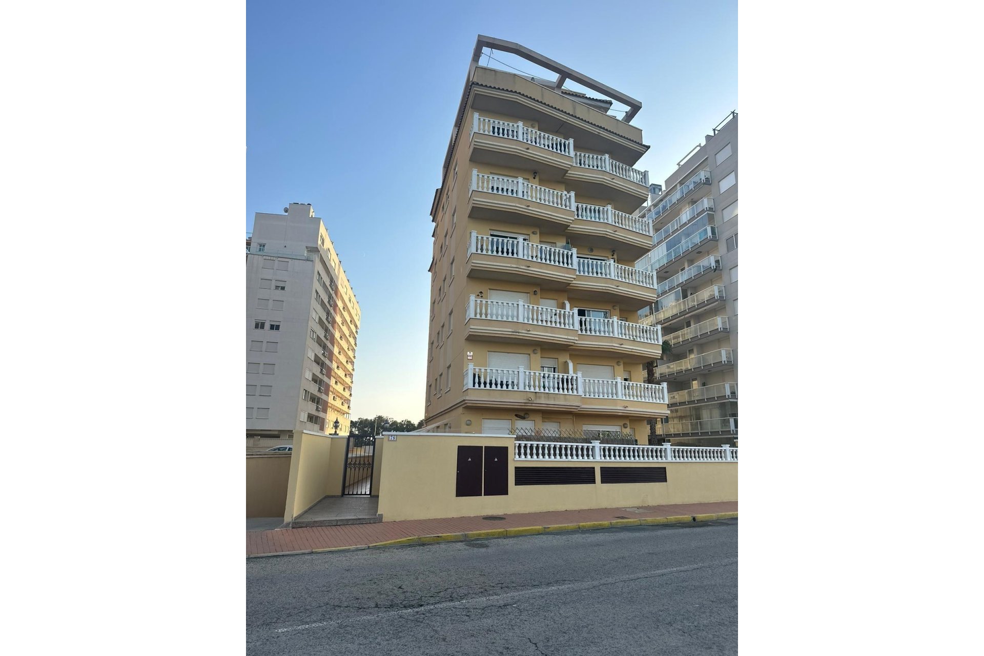 Resale - Apartment - Guardamar del Segura - CENTRO