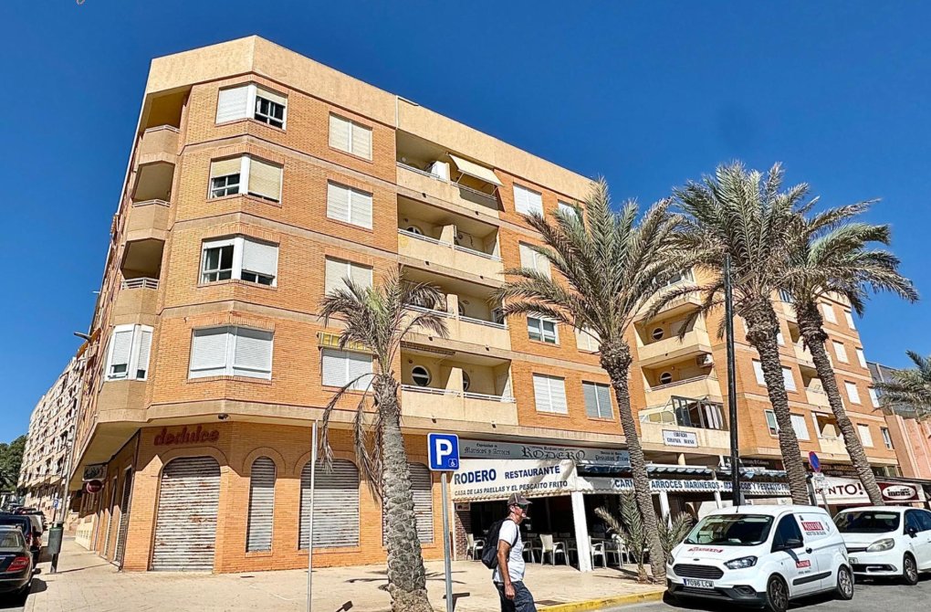 Resale - Apartment - Guardamar del Segura - Paseo de Guardamar