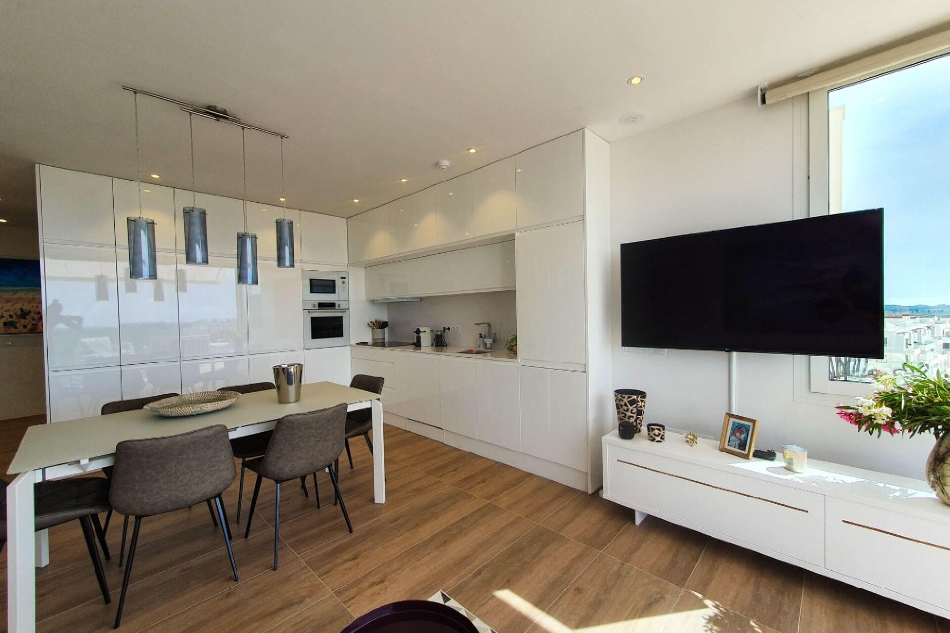 Resale - Apartment - Las Colinas - Las Colinas Golf