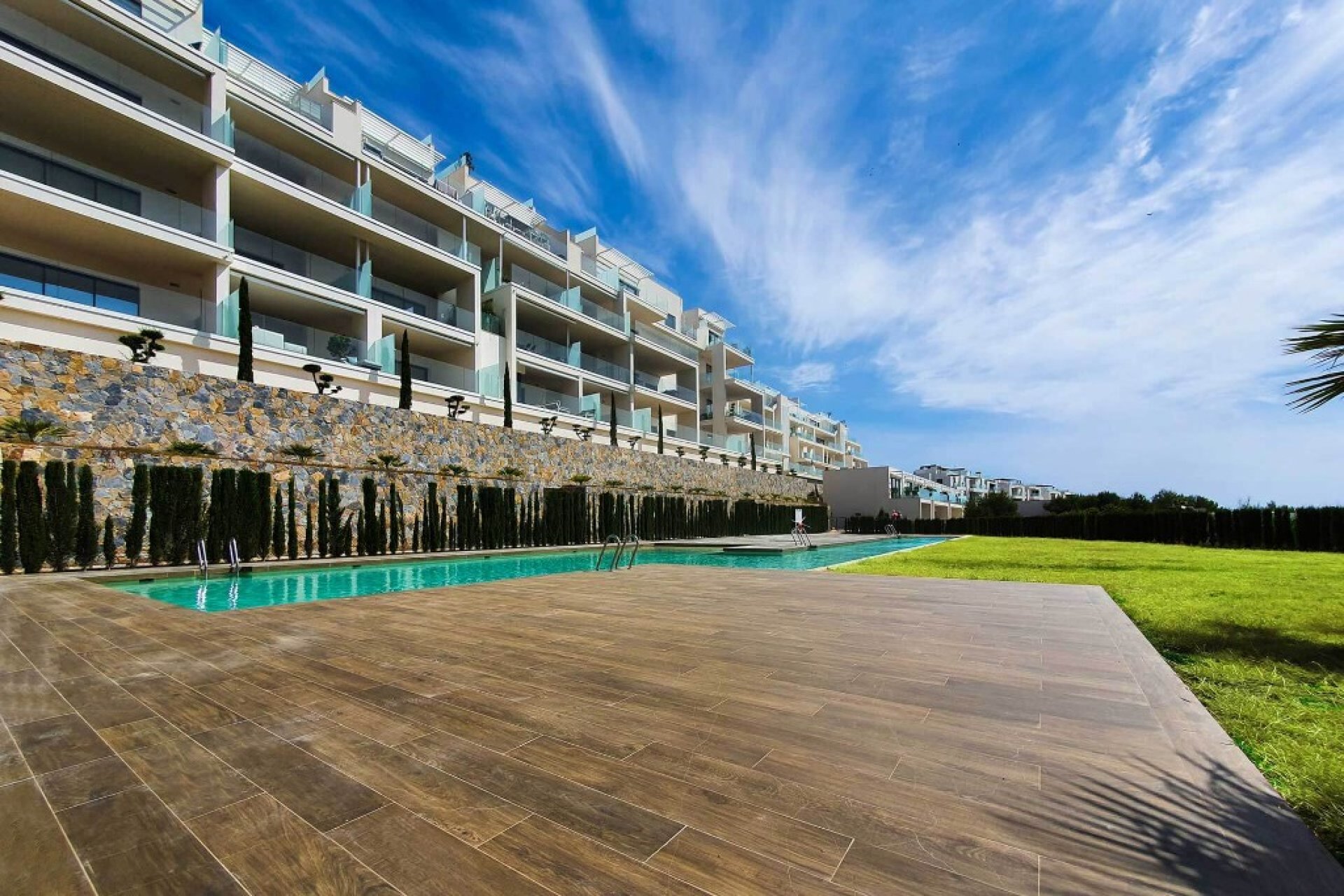 Resale - Apartment - Las Colinas - Las Colinas Golf