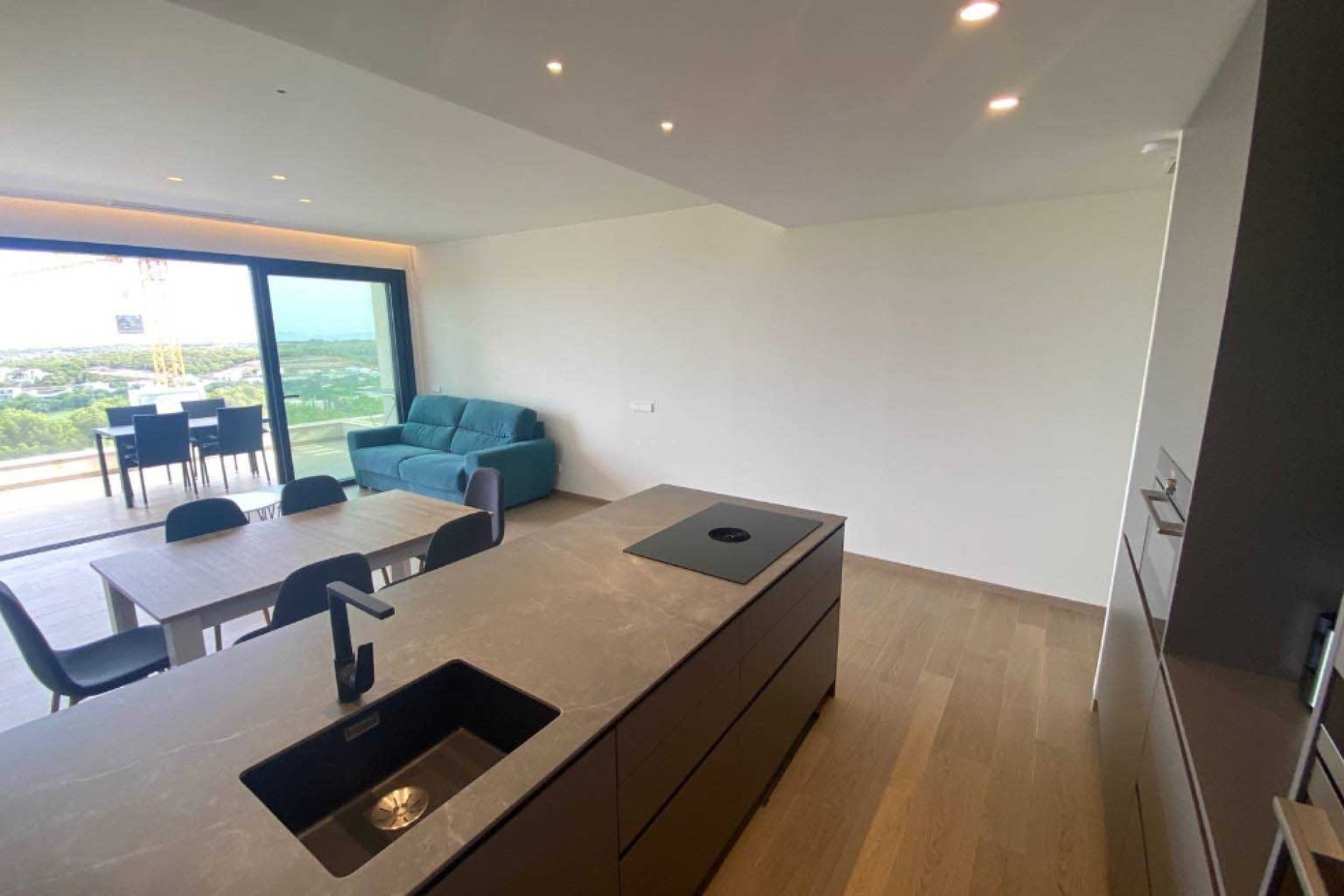 Resale - Apartment - Las Colinas - Las Colinas Golf