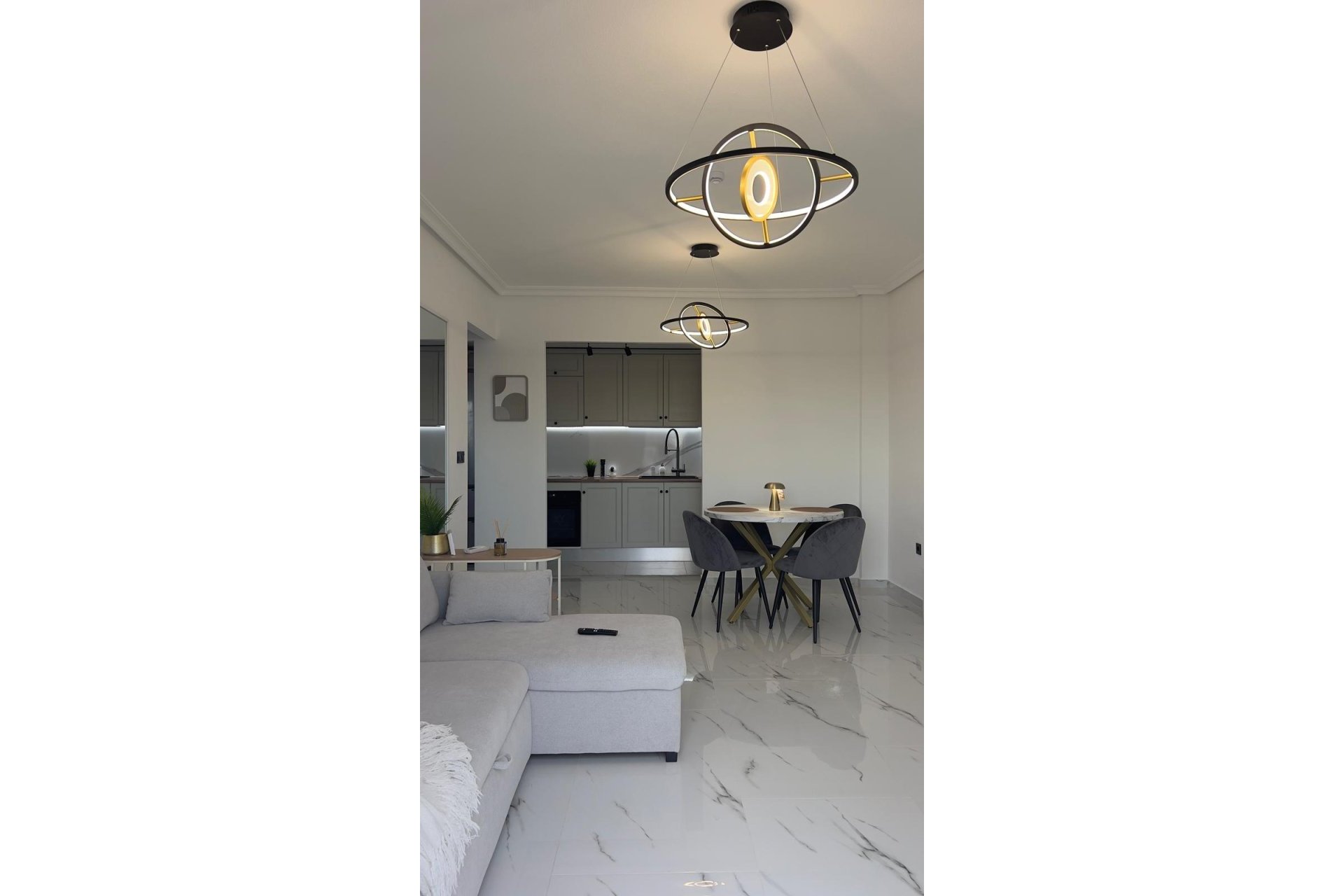 Resale - Apartment - Orihuela Costa - La Regia