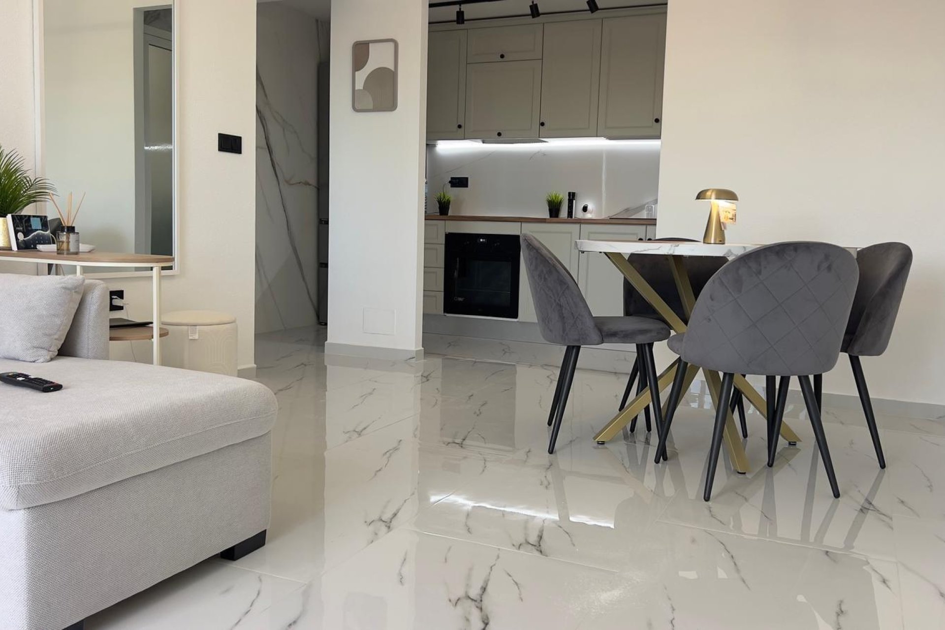 Resale - Apartment - Orihuela Costa - La Regia