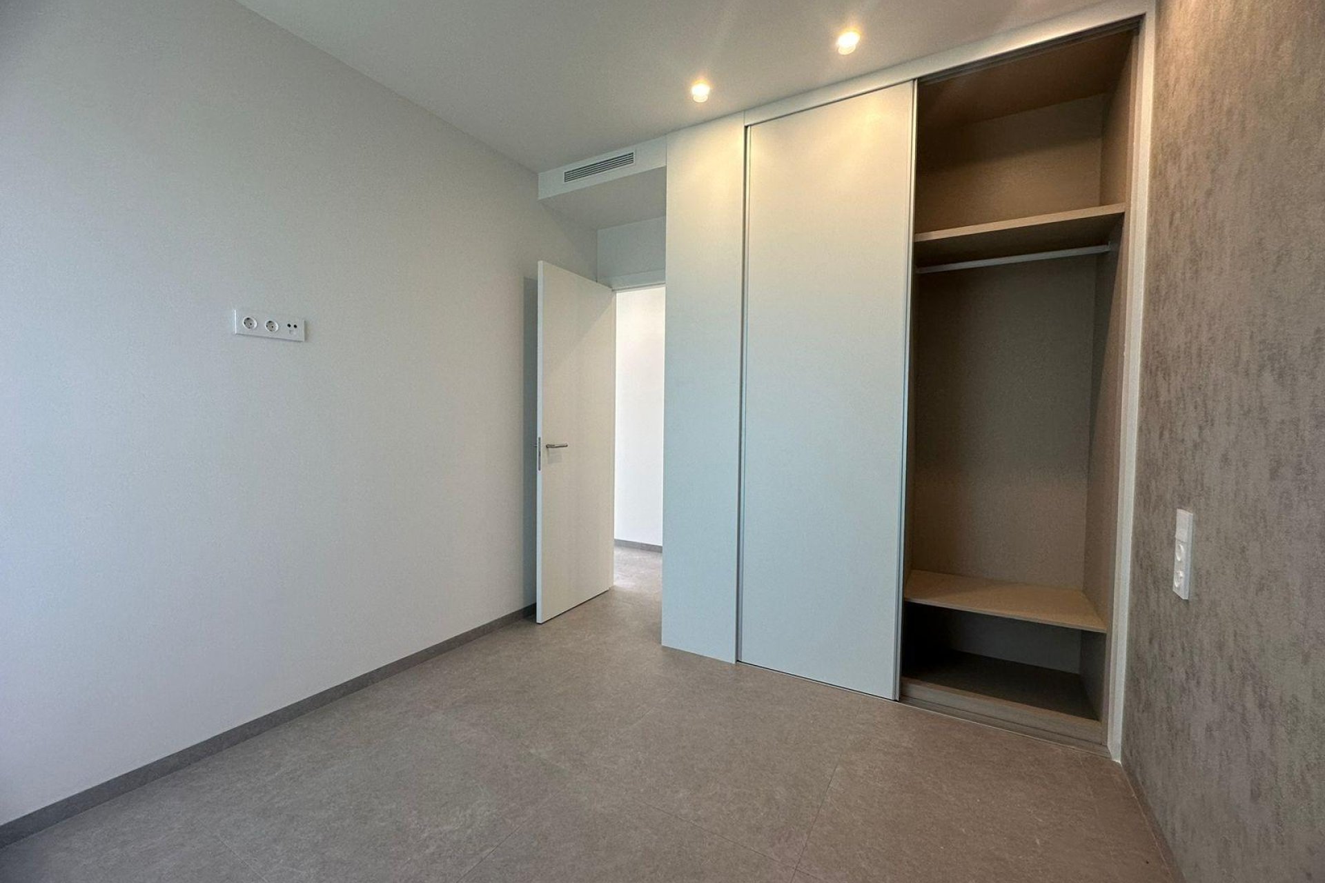 Resale - Apartment - Orihuela Costa - Las Colinas Golf