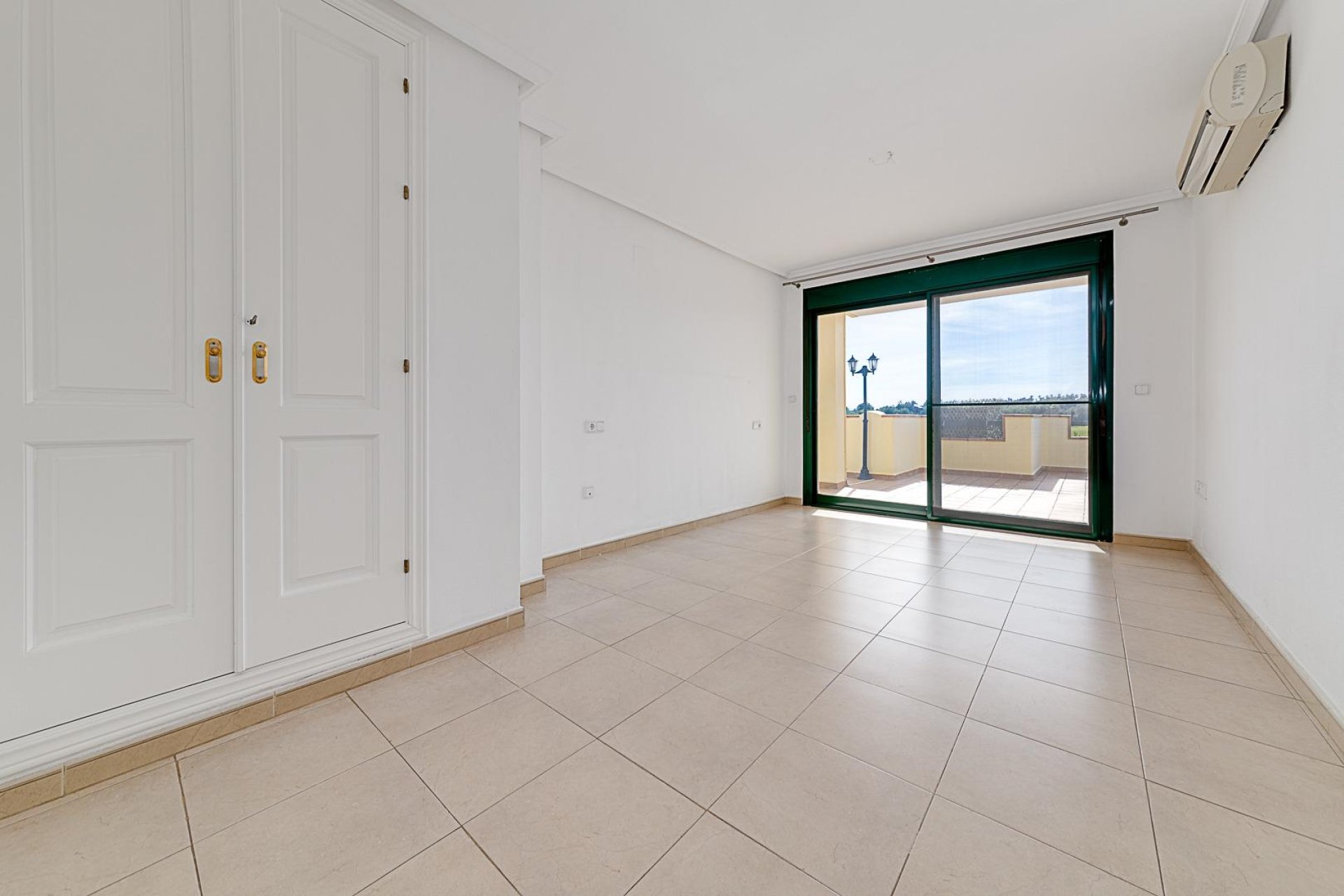 Resale - Apartment - Orihuela Costa - Las Filipinas