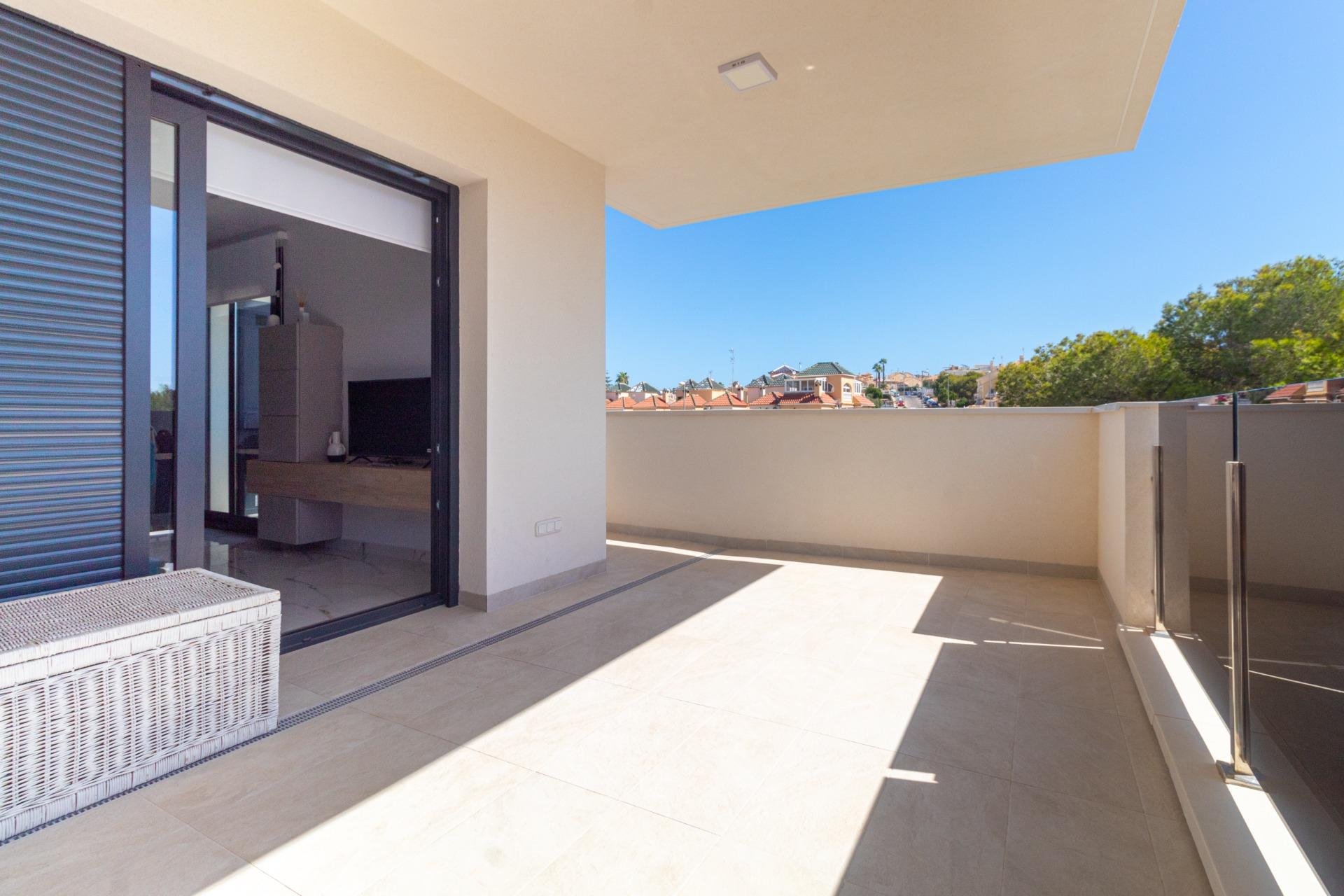 Resale - Apartment - Orihuela Costa - Los Almendros-La Florida