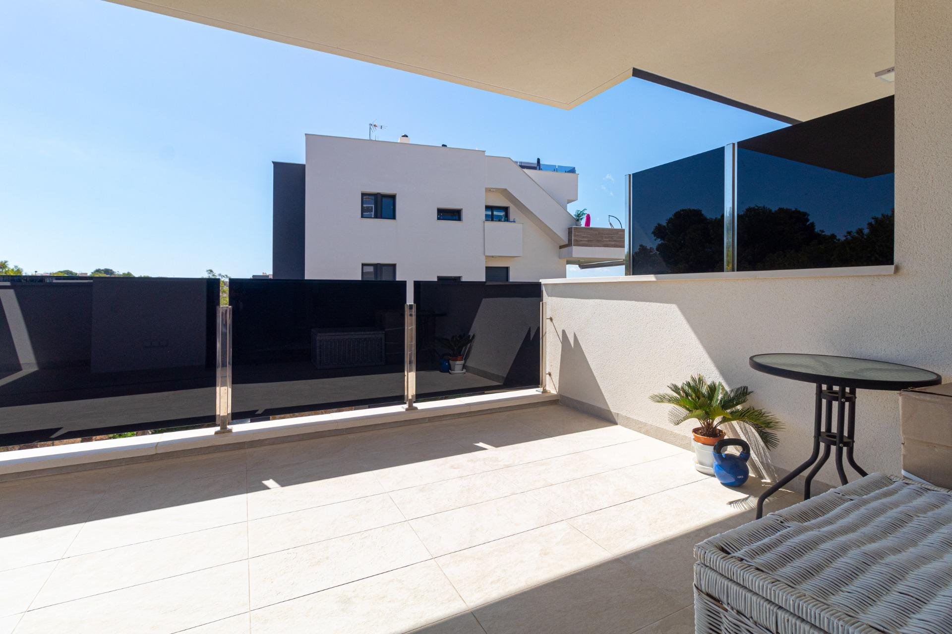 Resale - Apartment - Orihuela Costa - Los Almendros-La Florida