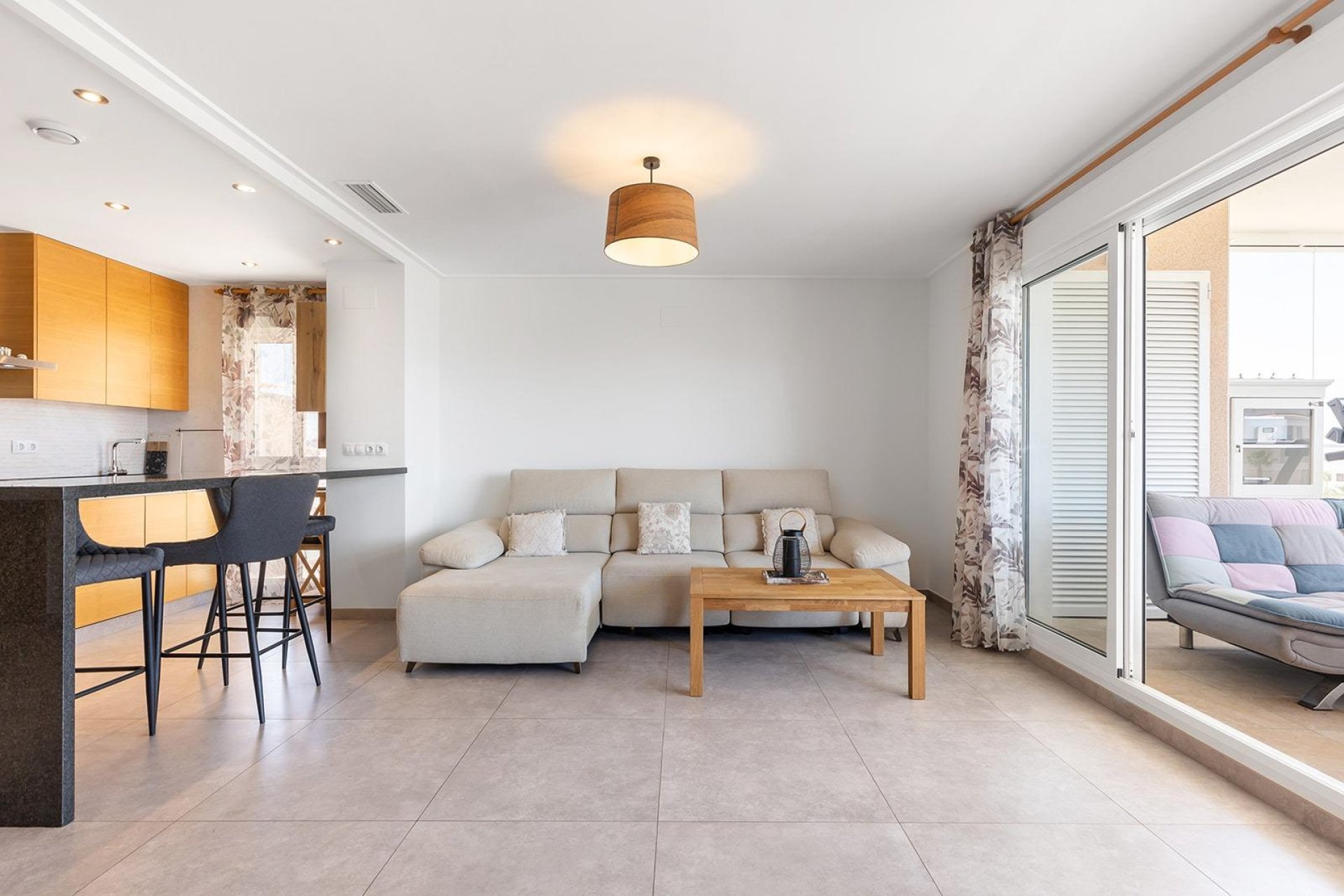 Resale - Apartment - Orihuela Costa - Los Dolses