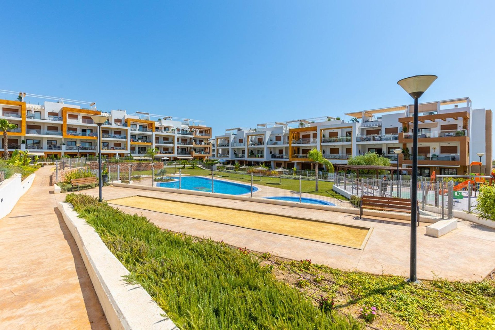 Resale - Apartment - Orihuela Costa - Los Dolses