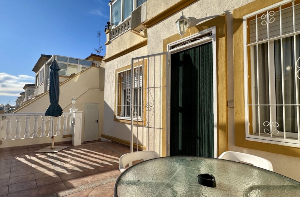 Resale - Apartment - Orihuela Costa - Playa Flamenca