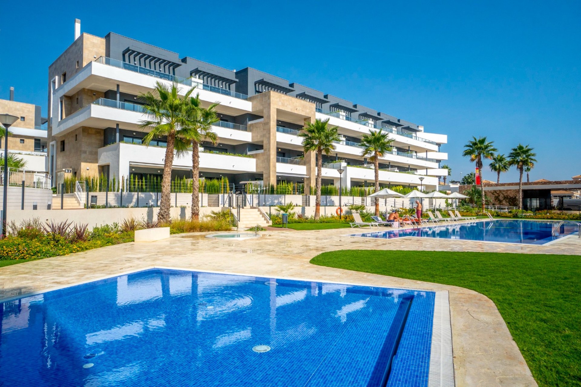 Resale - Apartment - Orihuela Costa - Playa Flamenca