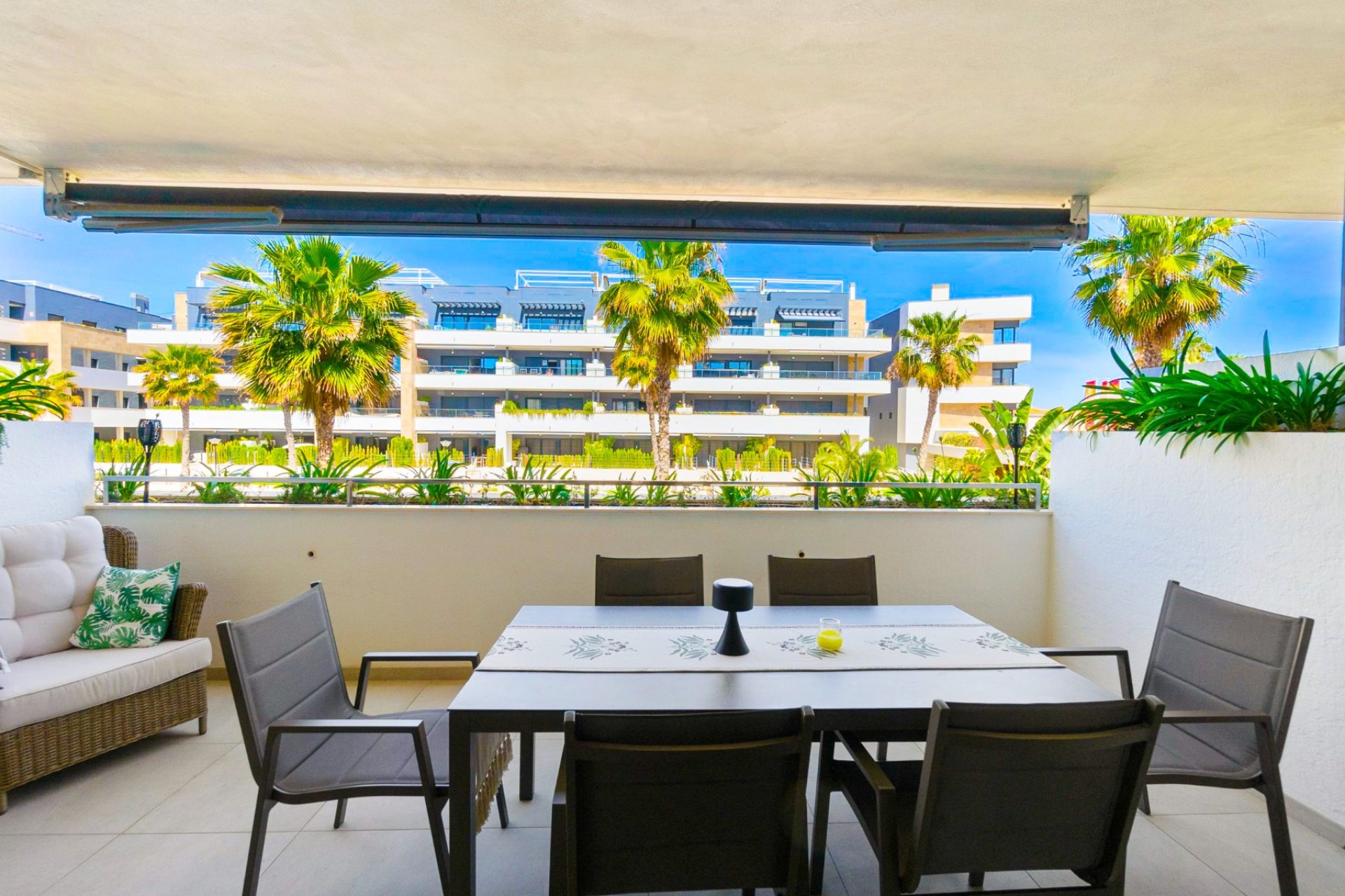 Resale - Apartment - Orihuela Costa - Playa Flamenca