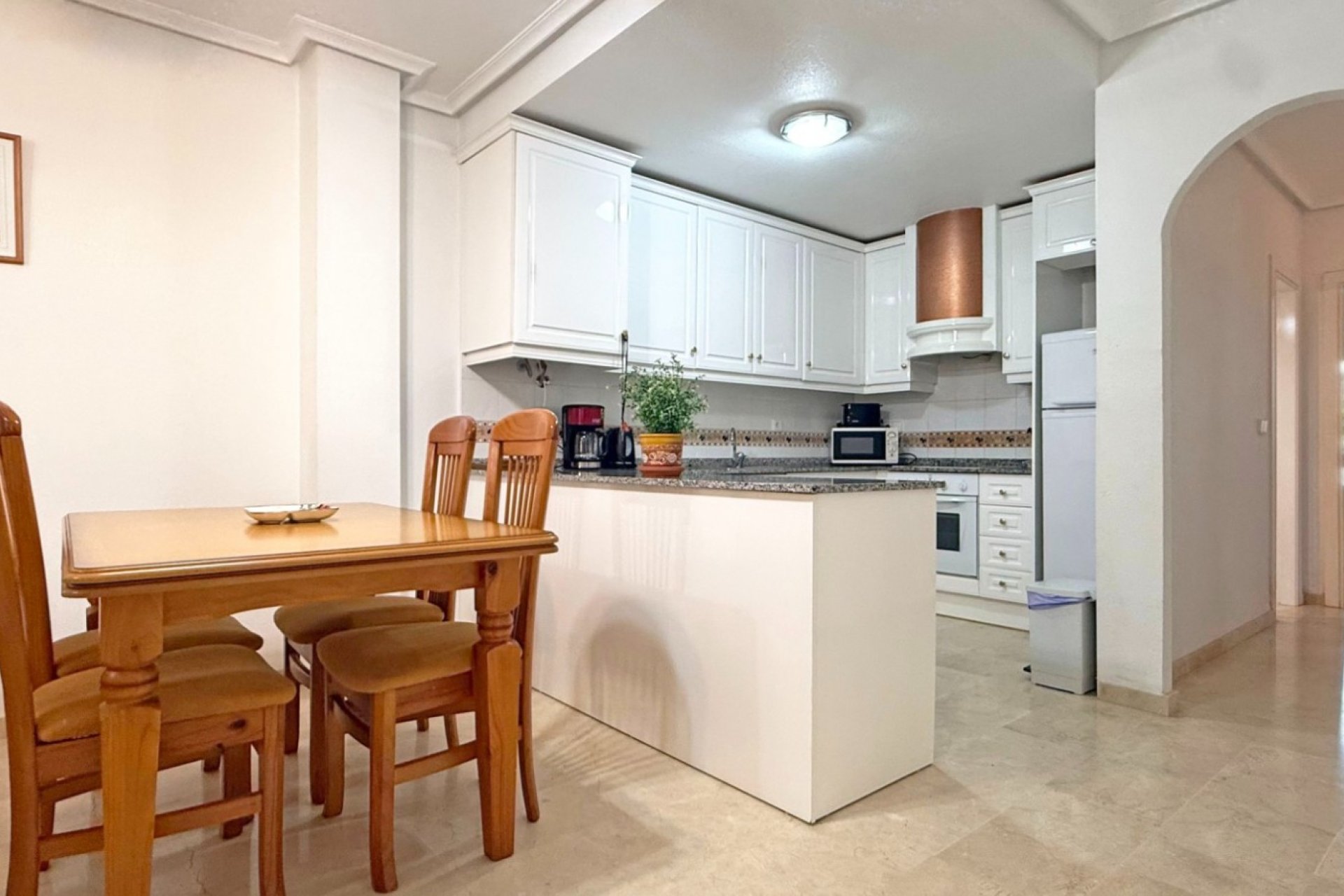 Resale - Apartment - Orihuela Costa - Villamartín