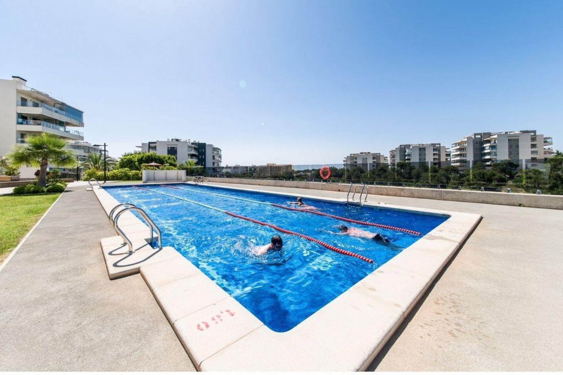 Resale - Apartment - Orihuela Costa - Villamartin