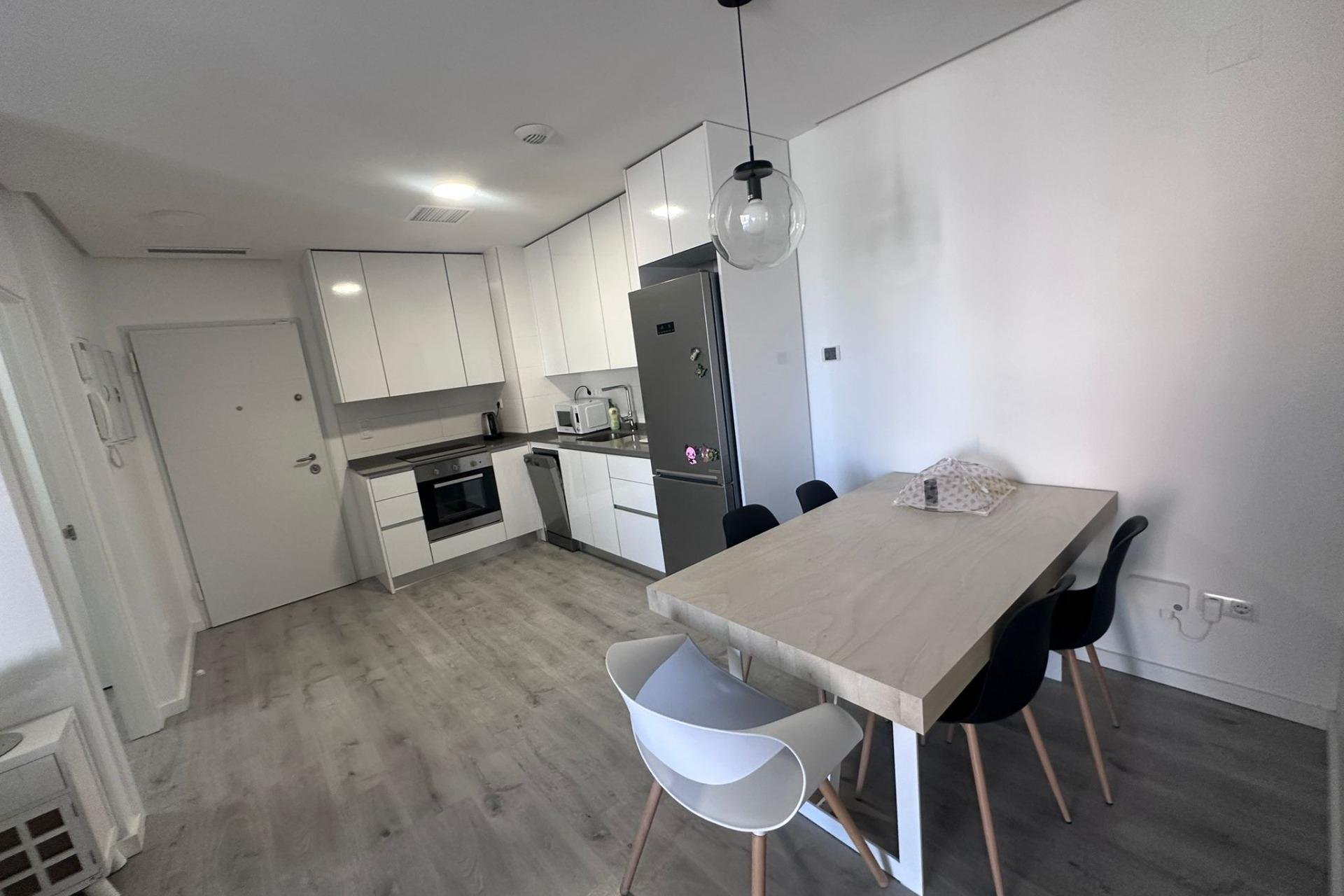 Resale - Apartment - Orihuela Costa - Villamartin